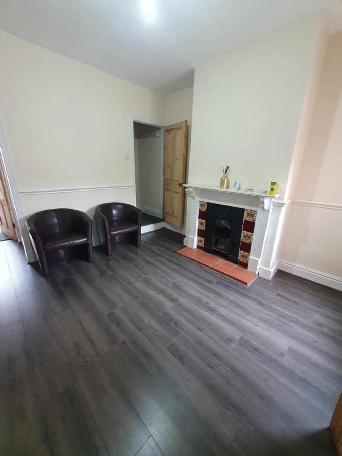 2 Bedroom House - Hopefield Road Leicester Esterno foto